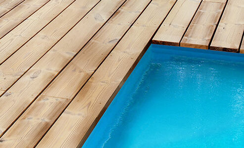 Finishes for stairs, pedestals and pool decks
